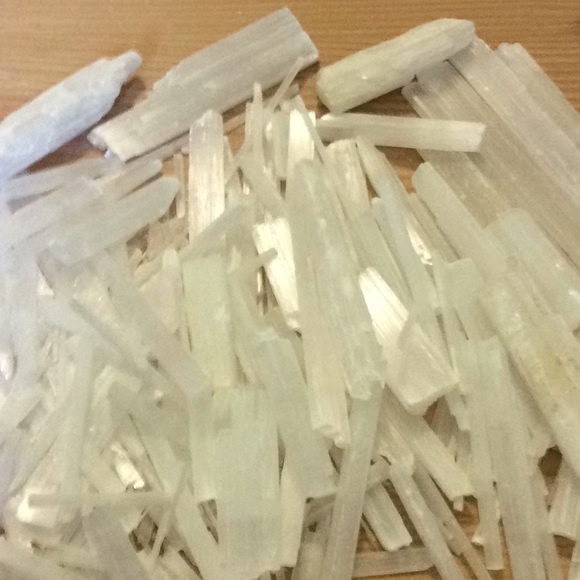 Selenite Healing Crystal Chips And Blades - Picture 3 of 5